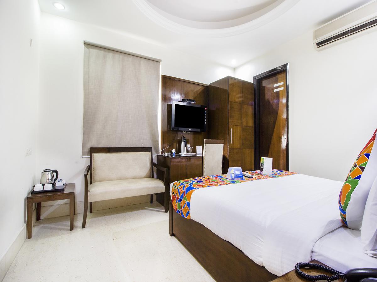 Fabhotel Marble Arch Karol Bagh Delhi  Dış mekan fotoğraf